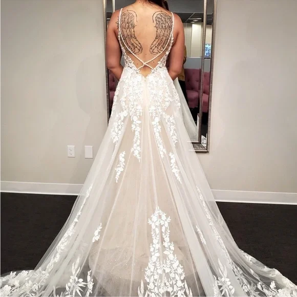 Martina Liana Wedding dress